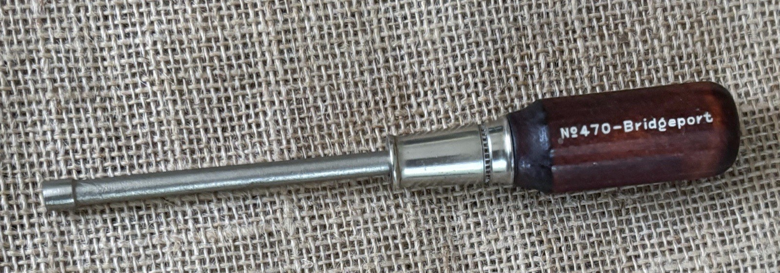 Vintage Bridgeport 3/16 Nut Driver w Dark Brown Wood Handle No 470 Quality Tool