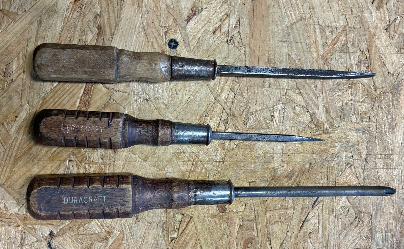 Wood Handle Screwdrivers 3 pc Lot 2 Duracraft Flat & Phillips 1 Unmarked Vintage