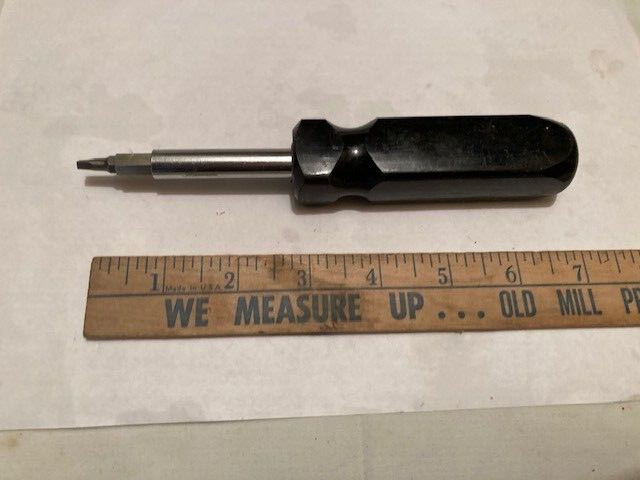 HEAVY DUTY 8 WAY INTERCHANGEABLE 7 1/4″ SCREWDRIVER – SLOTTED / PHILIPS / TORX