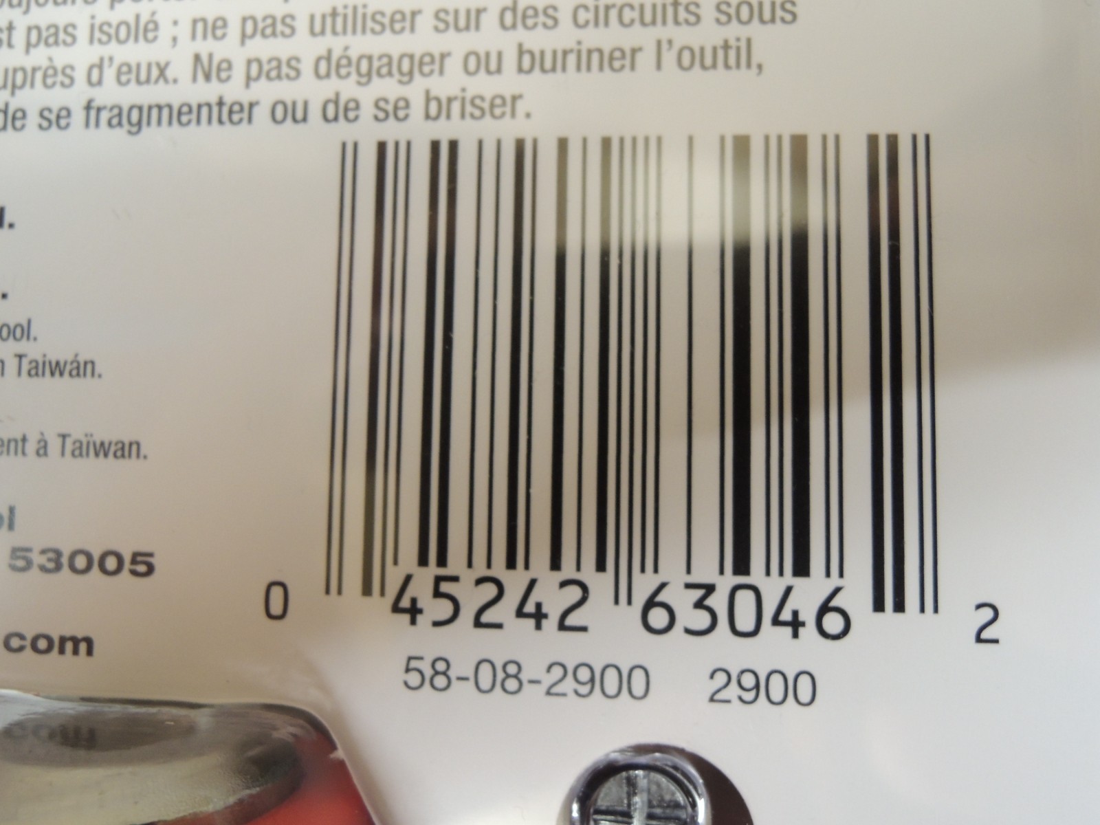 Milwaukee 14-in-1 Multi-Bit Screwdriver, 14 Drive Types, Model# 48-22-2900 – NEW