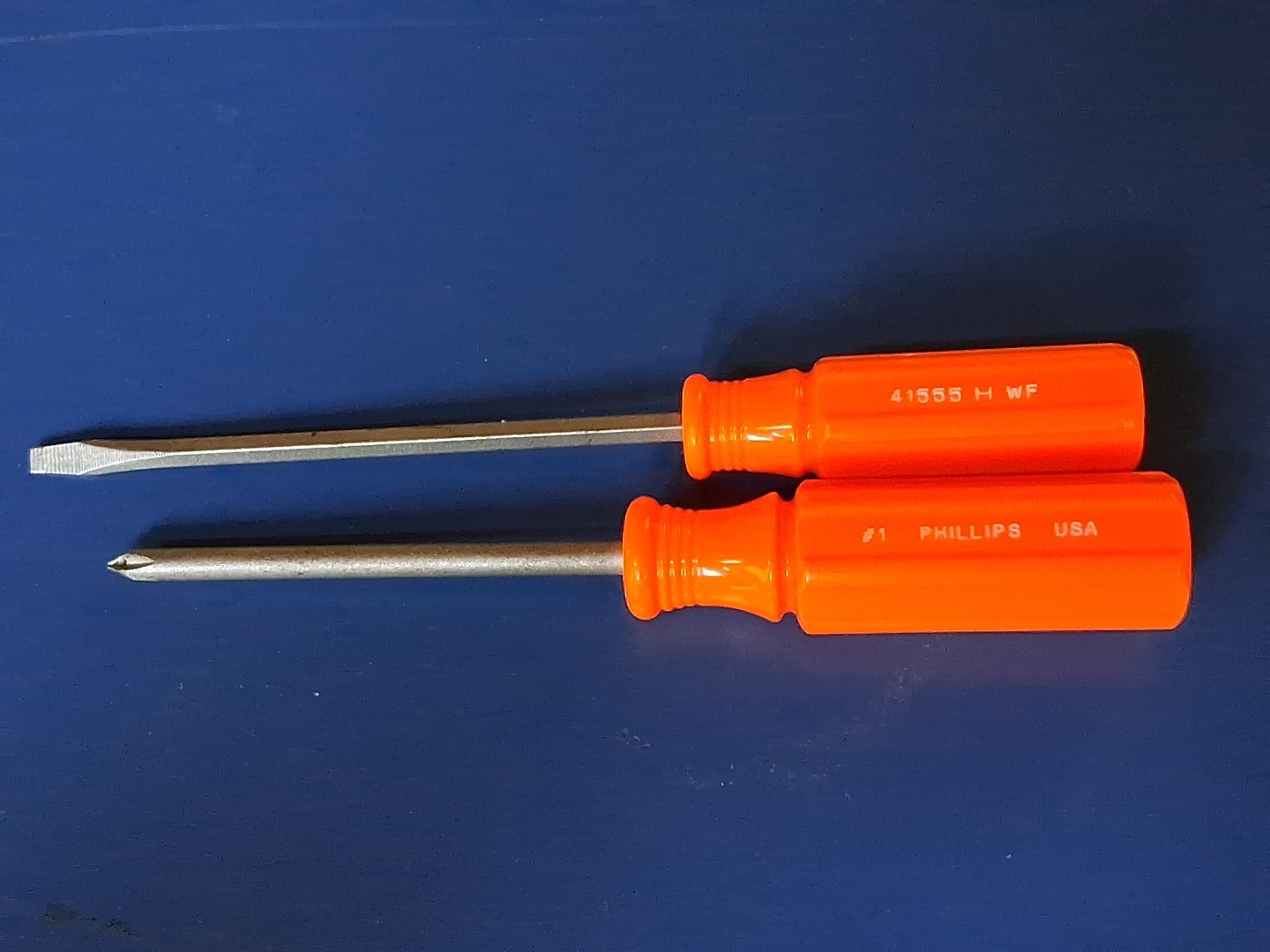 Craftsman 41555 High Visibility Orange 1/8″ Flathead #1 Phillip Screwdriver Lot