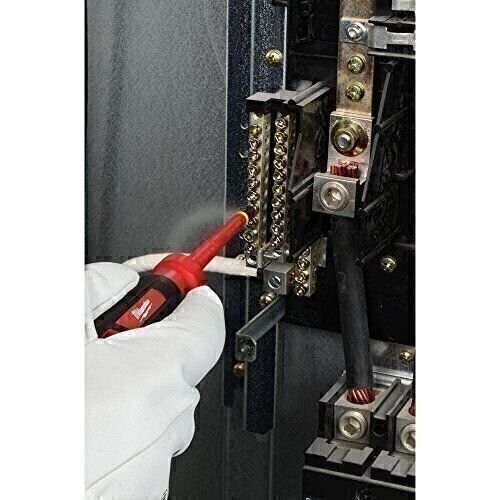 Milwuakee 1000-Volt Insulated Screwdriver Set and Case (10-Piece)