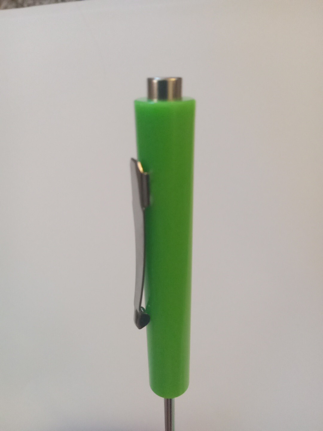 2 Pocket Flathead Screwdrivers with Magnet