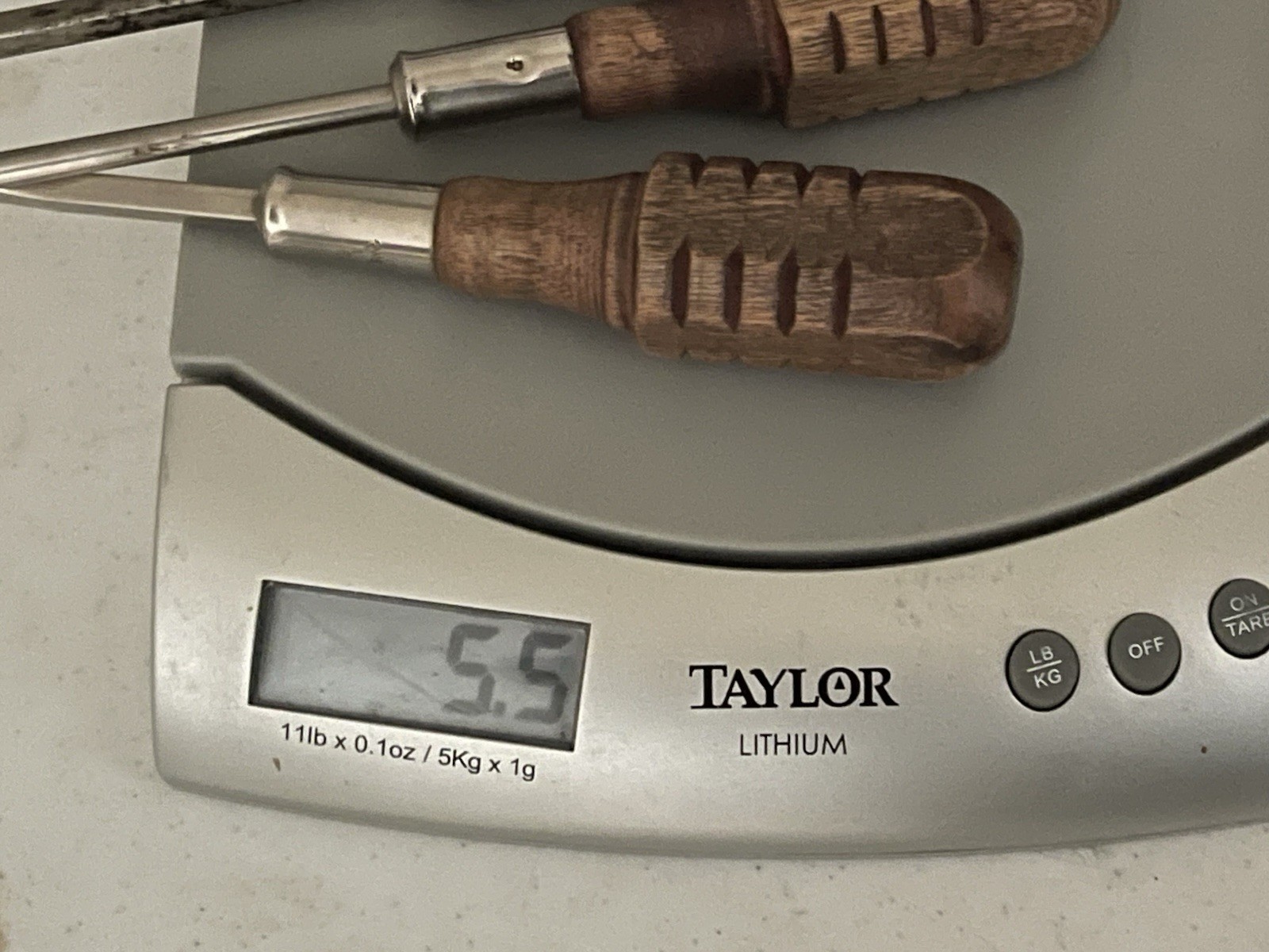 Set Of Buffalo Wood Handle Screwdrivers, Flat Slotted Phillips
