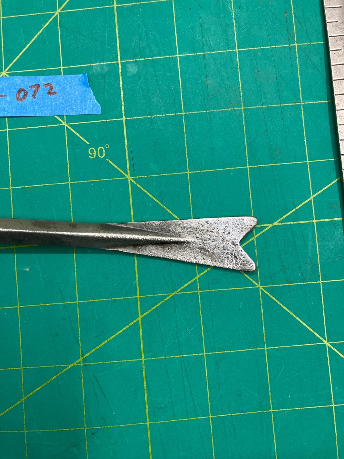 Vintage 13″ Carving Vee-Notch Screwdriver Flat Head Woodworking Hand Tool, USA