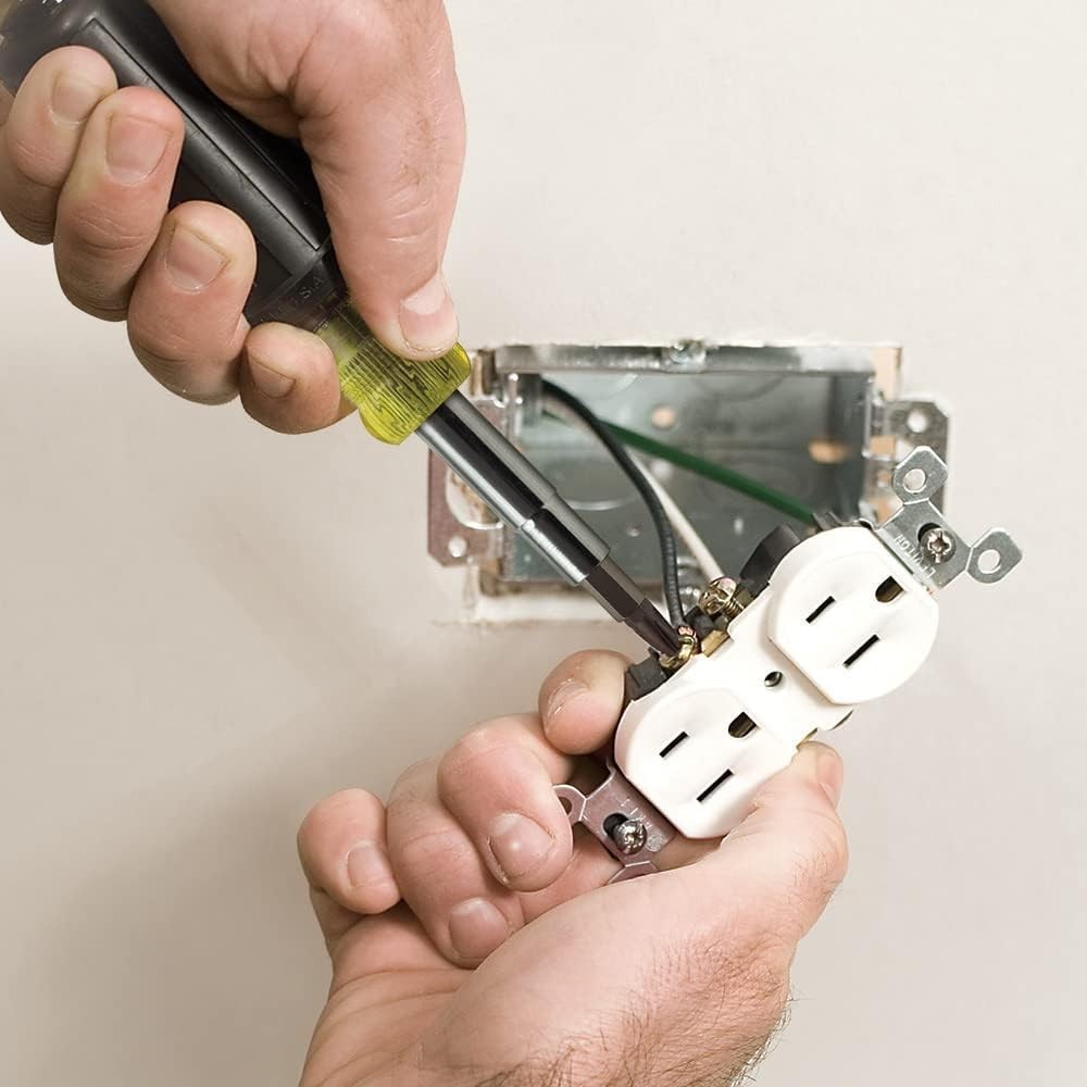 Compact 11-in-1 Screwdriver Nut Driver with Cushion Grip – Perfect for All Tasks