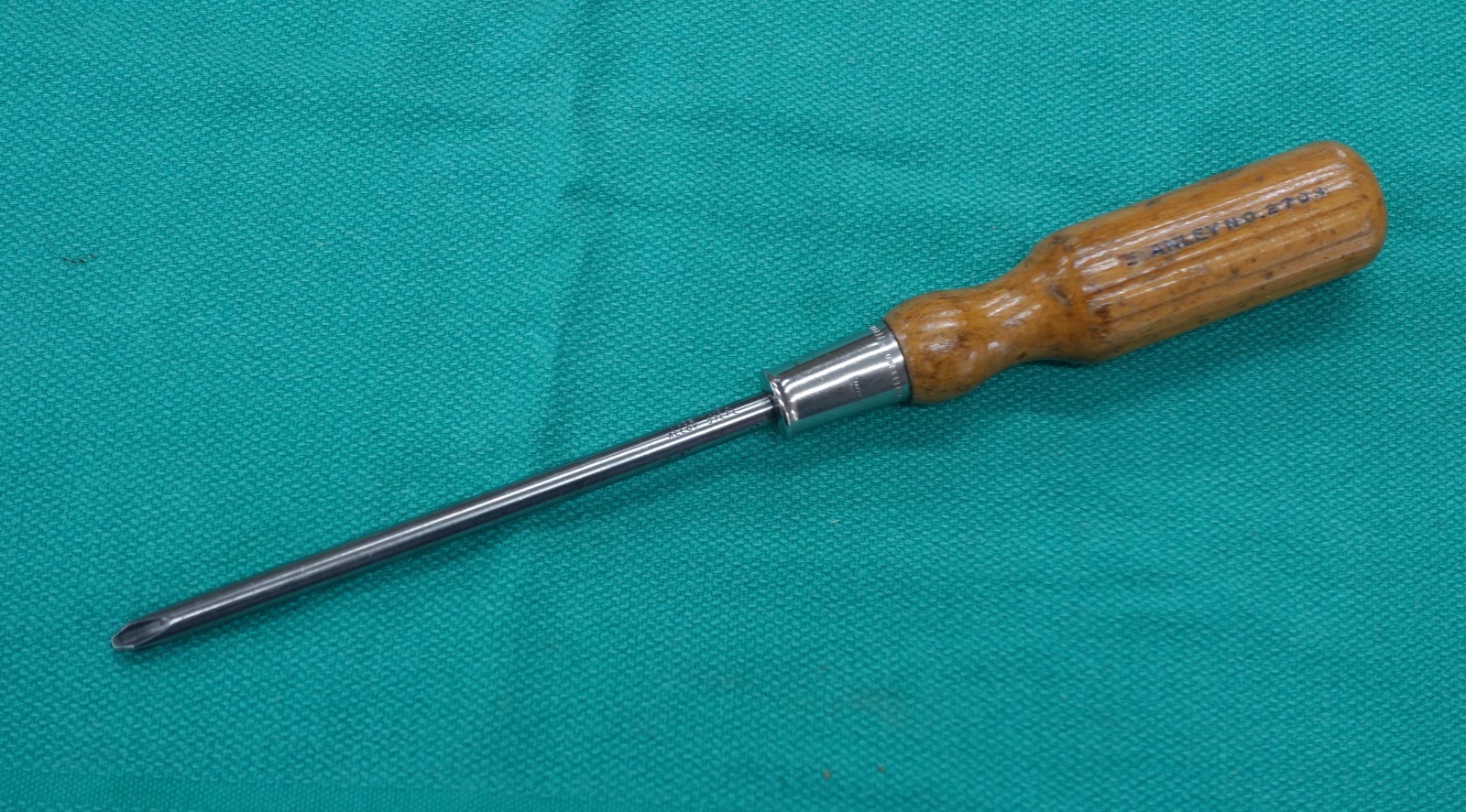 STANLEY 2703 Wood Handle # 3 PHILLIPS Screwdriver 11.5″ – Made in USA – Vintage
