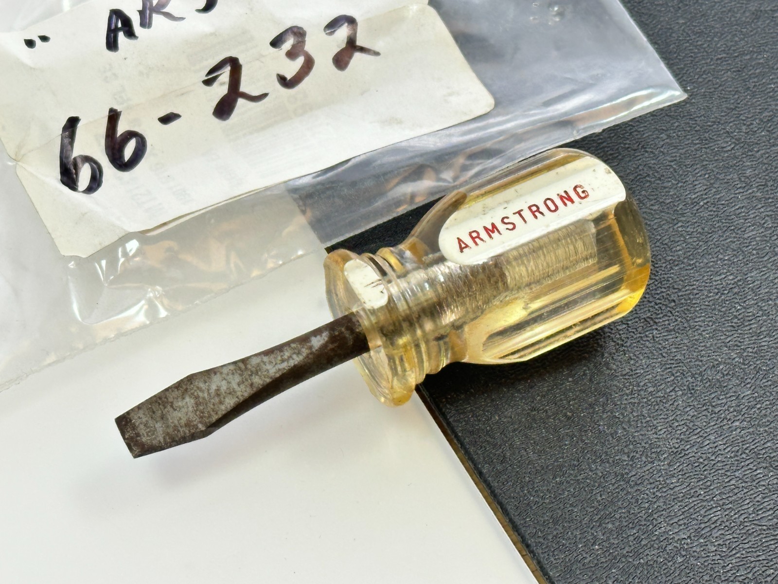 Armstrong Tools USA 66-201 Stubby 3″ Long Amber/Clear Flat Slotted Screwdriver