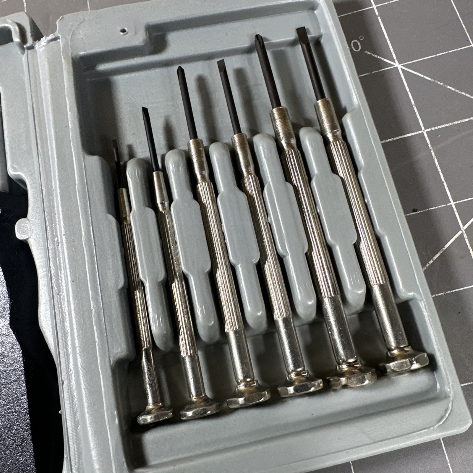 Precision Electronics Repair Tool Kit Screwdrivers Pliers Phone PC Set Taiwan