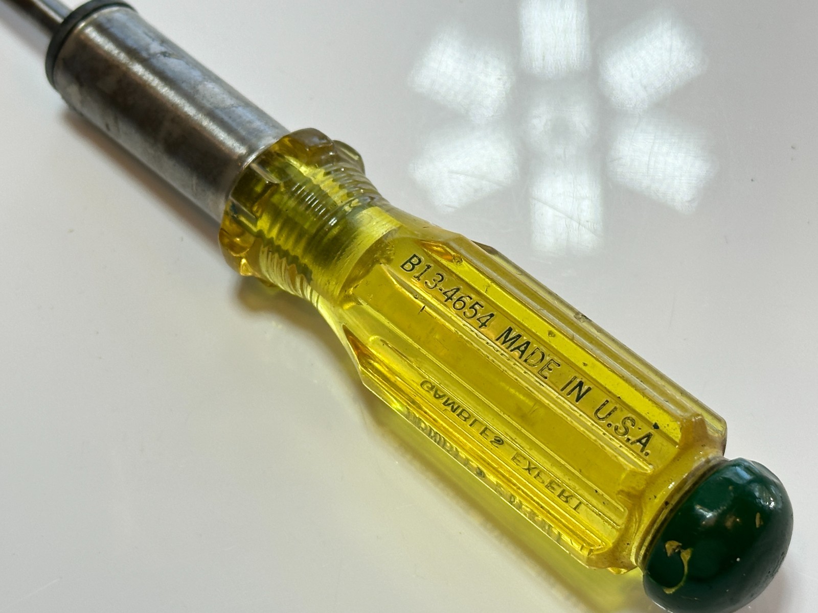 GAMBLES EXPERT USA Made RARE B13-4654 Clear Amber Handle Ratcheting Screwdriver