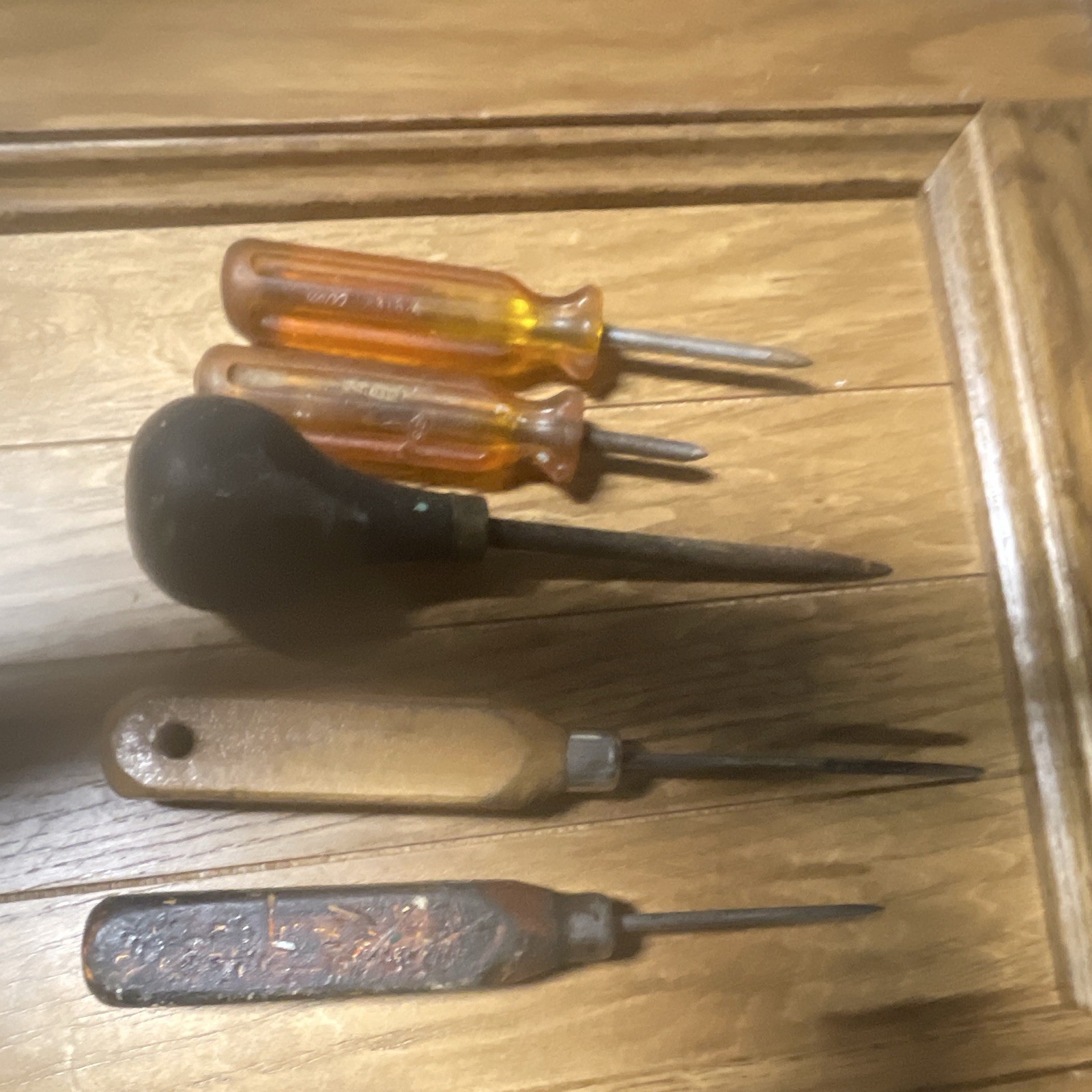 Vintage Slotted awl Set 5pc Assorted Sizes Wood/Plastic Handles