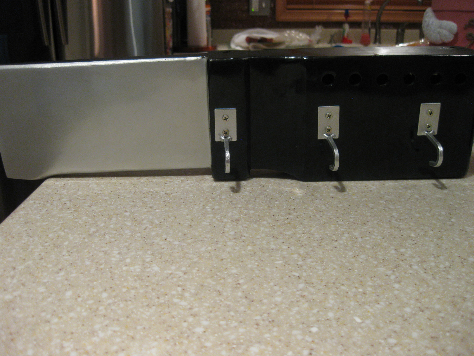 EXTRA LARGE 3-D SCREWDRIVER HAT COAT RACK SHELF COMBO FLATHEAD ORANGE BLACK