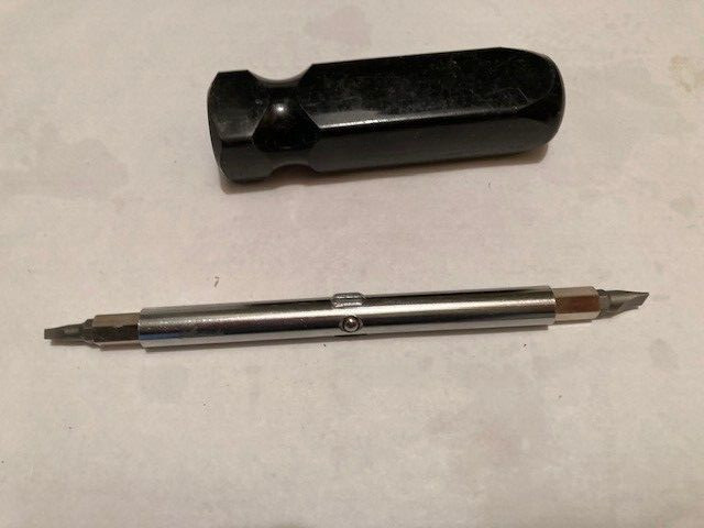 HEAVY DUTY 8 WAY INTERCHANGEABLE 7 1/4″ SCREWDRIVER – SLOTTED / PHILIPS / TORX