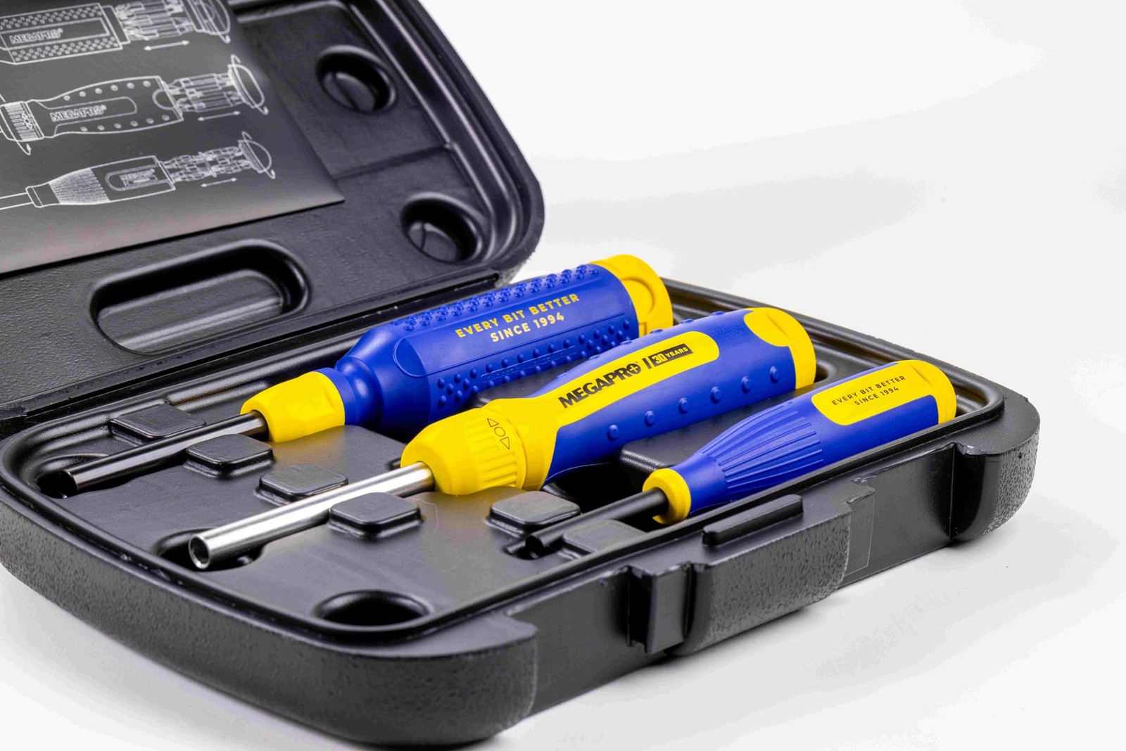 MEGAPRO® 30th Anniversary Multi-Bit Screwdriver Kit | Premium Tool Set | 30pc…