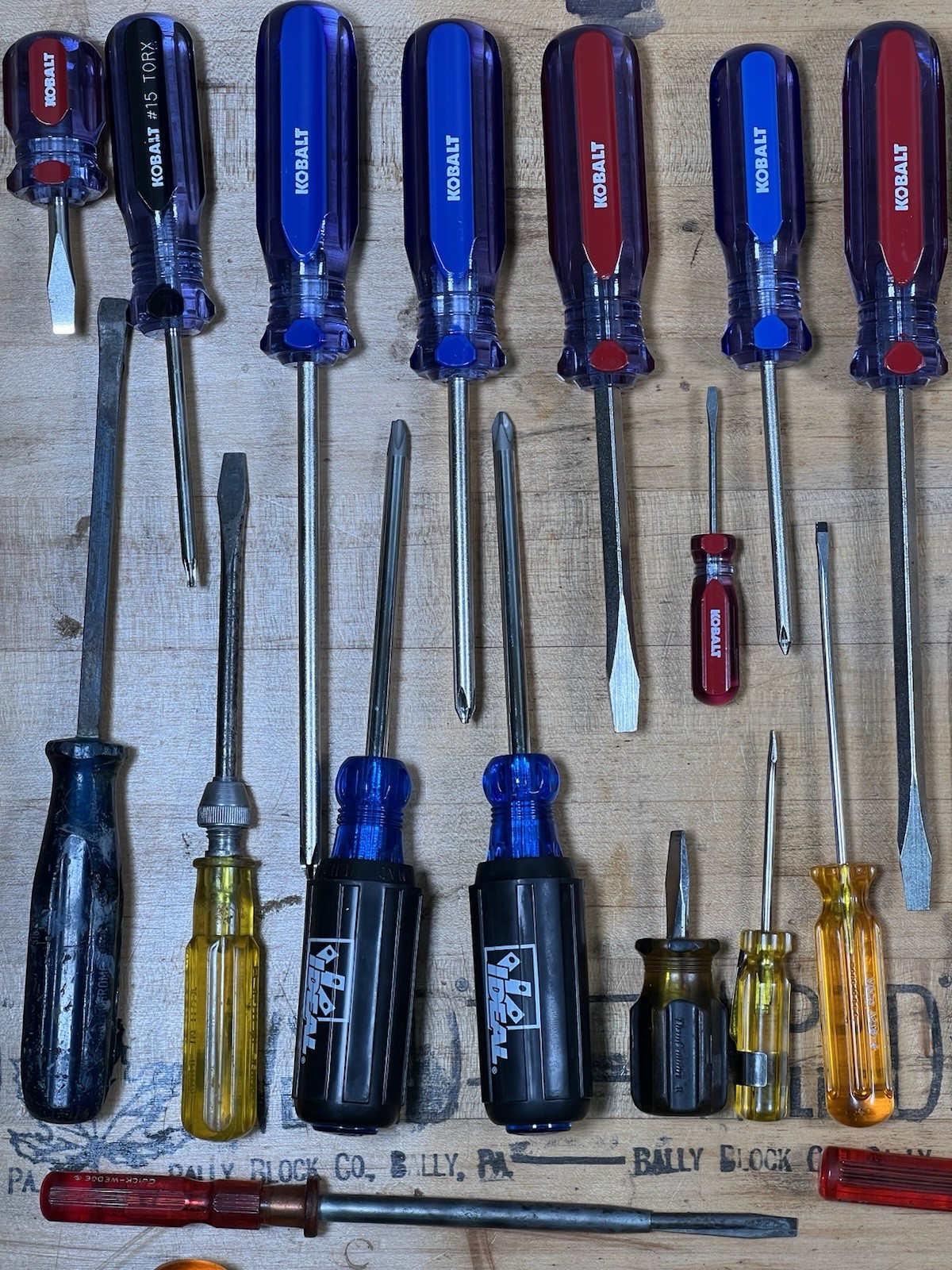 Lot of 100+ Vintage USA Screwdrivers & Nut Drivers – Proto, Kobalt, Xcelite, Etc