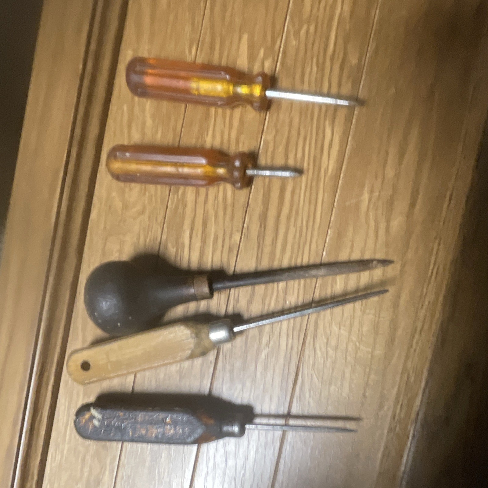 Vintage Slotted awl Set 5pc Assorted Sizes Wood/Plastic Handles