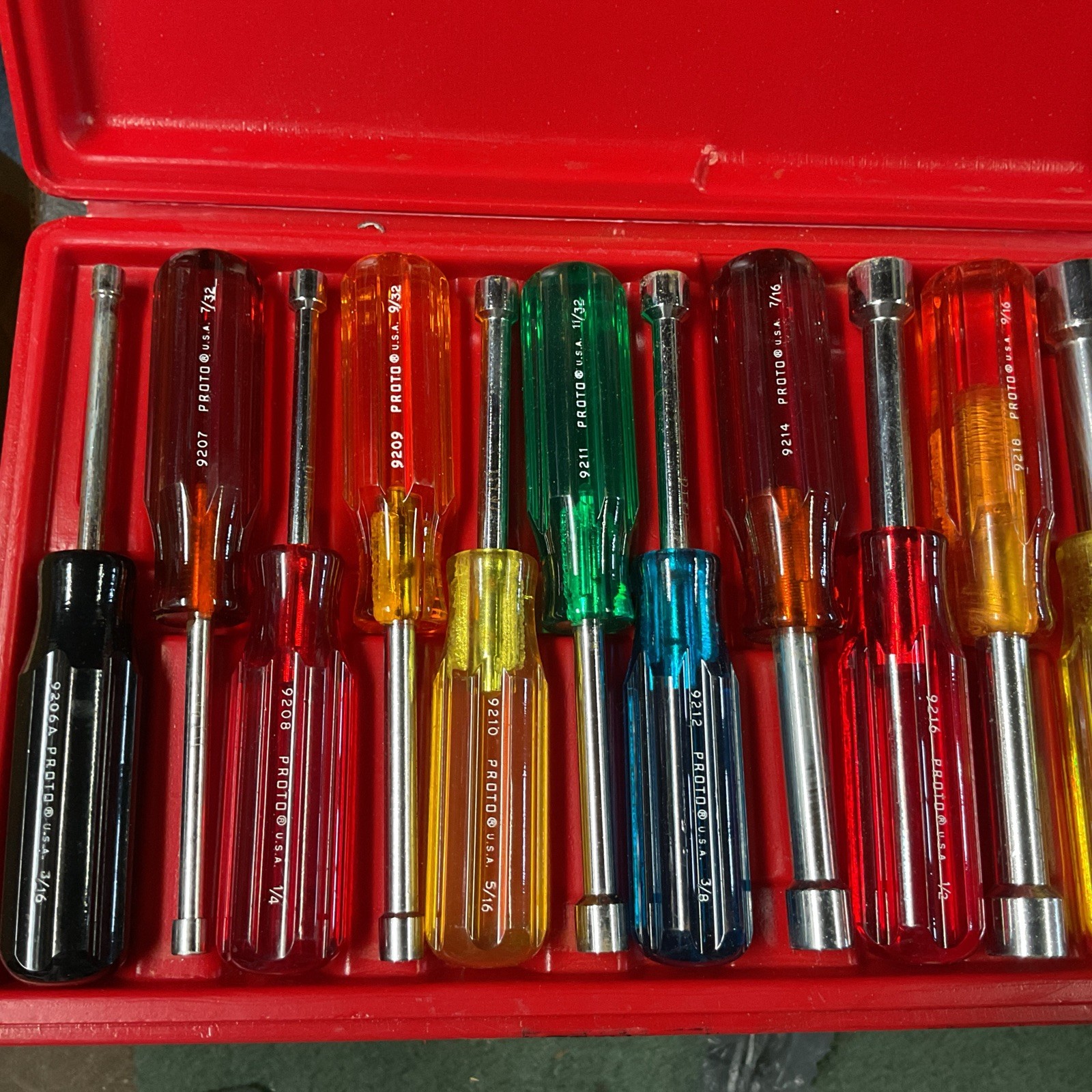 PROTO 11 Piece Solid Round Shank Nut Driver Set 3/16″ to 5/8″ J9200DB with case.