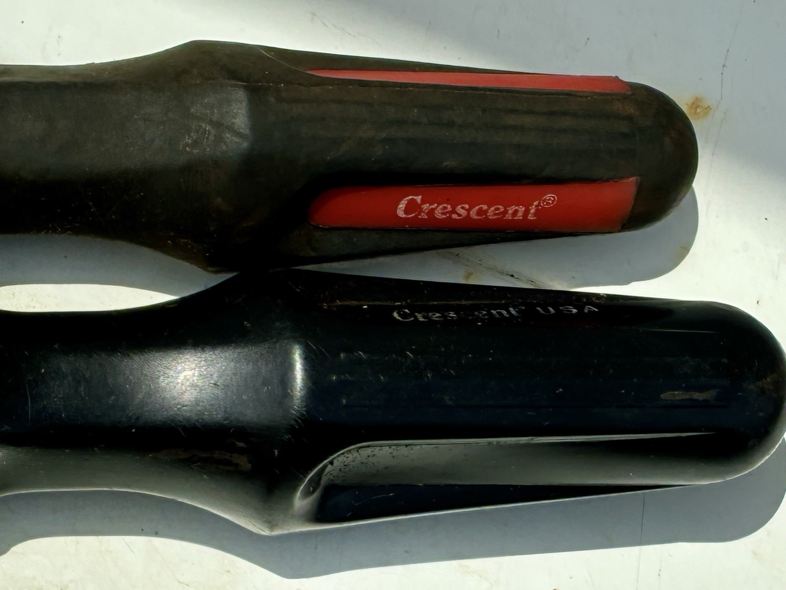 2 Crescent Round Shank Screwdrivers 6” Flat Tip/Philips 11” Total Length USA
