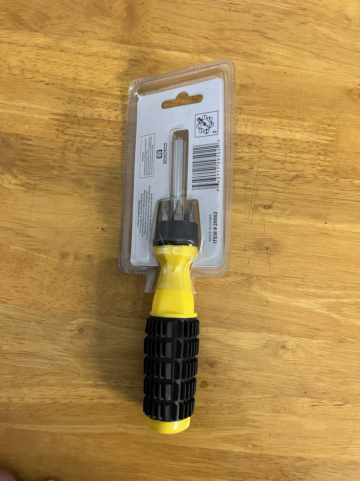 Champion 6 in 1 Slotted Flathead Phillips Screwdriver Set – LOT OF 6