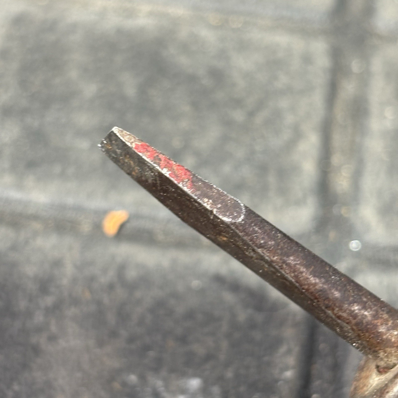 4″ Vintage Flathead Screwdriver with Wooden Handle – Short Shaft