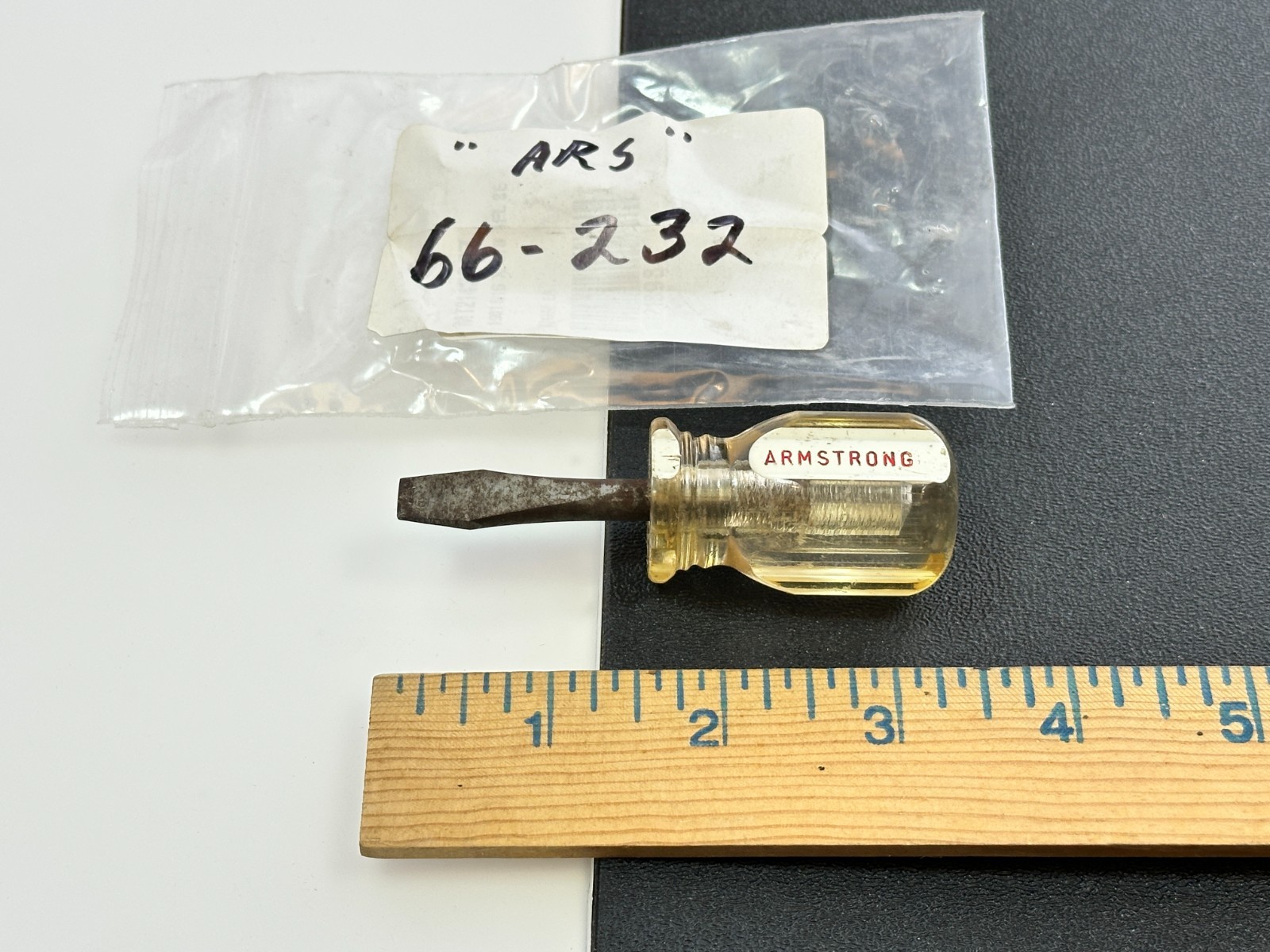 Armstrong Tools USA 66-201 Stubby 3″ Long Amber/Clear Flat Slotted Screwdriver