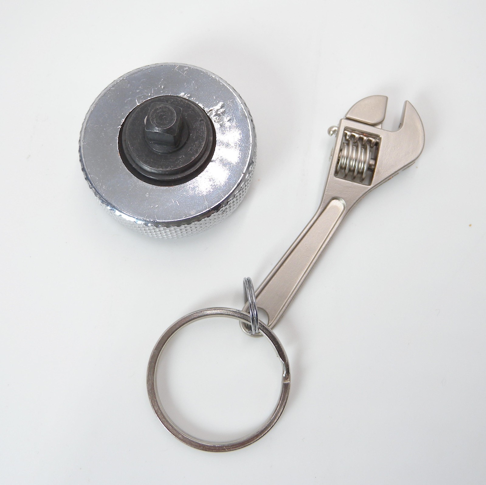 Mini Finger Palm Ratchet Wrench 1/4 Inch Drive Compact Manual Ratchet FREE GIFT
