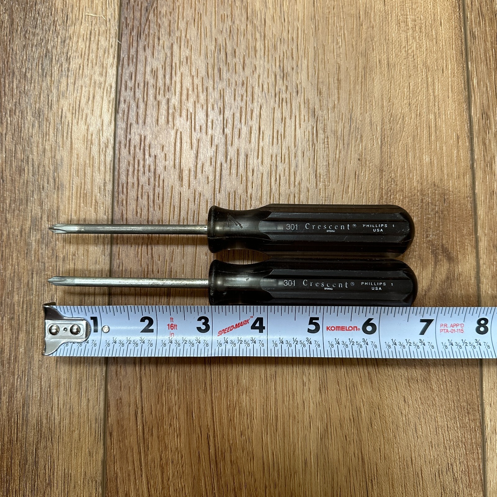 Lot of 2 Crescent Phillips #1 Screwdriver 301 Made in USA Gray