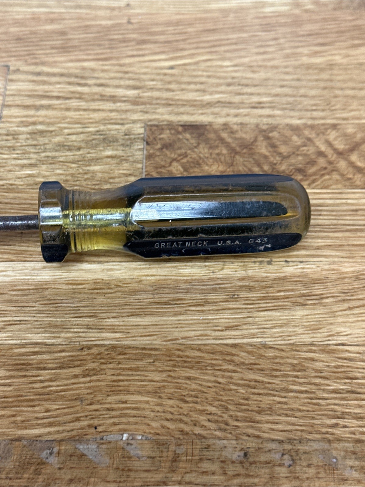 Vintage Great Neck Flathead Screwdriver G43 USA
