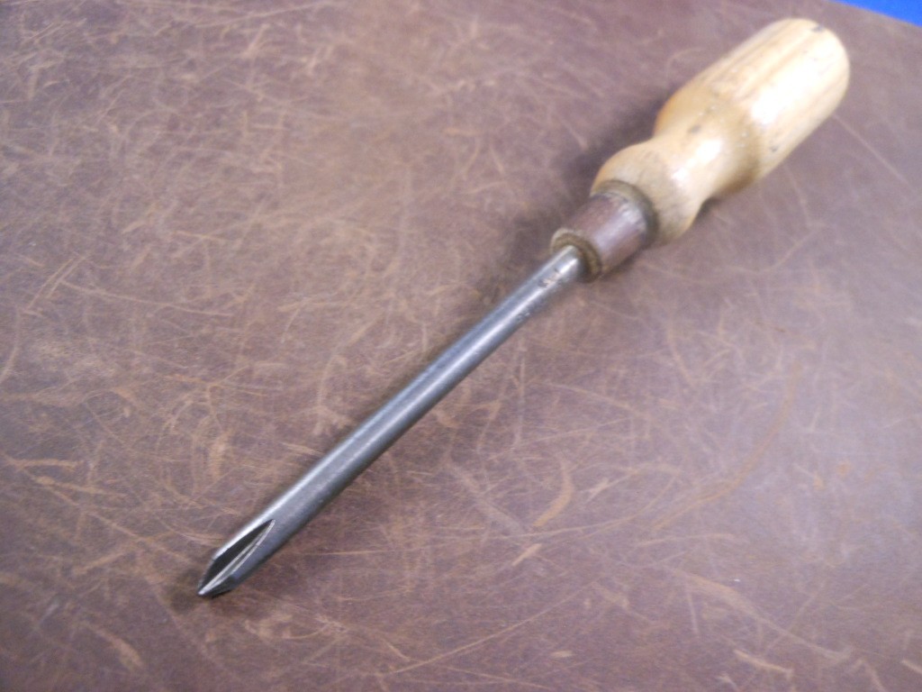 Vtg Stanley USA 2701 6.75″ Wood Handle #1 Phillips Screwdriver NO FERRULE