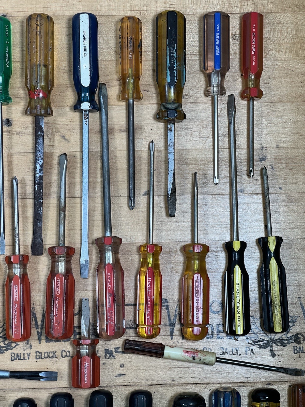 Lot of 100+ Vintage USA Screwdrivers & Nut Drivers – Proto, Kobalt, Xcelite, Etc