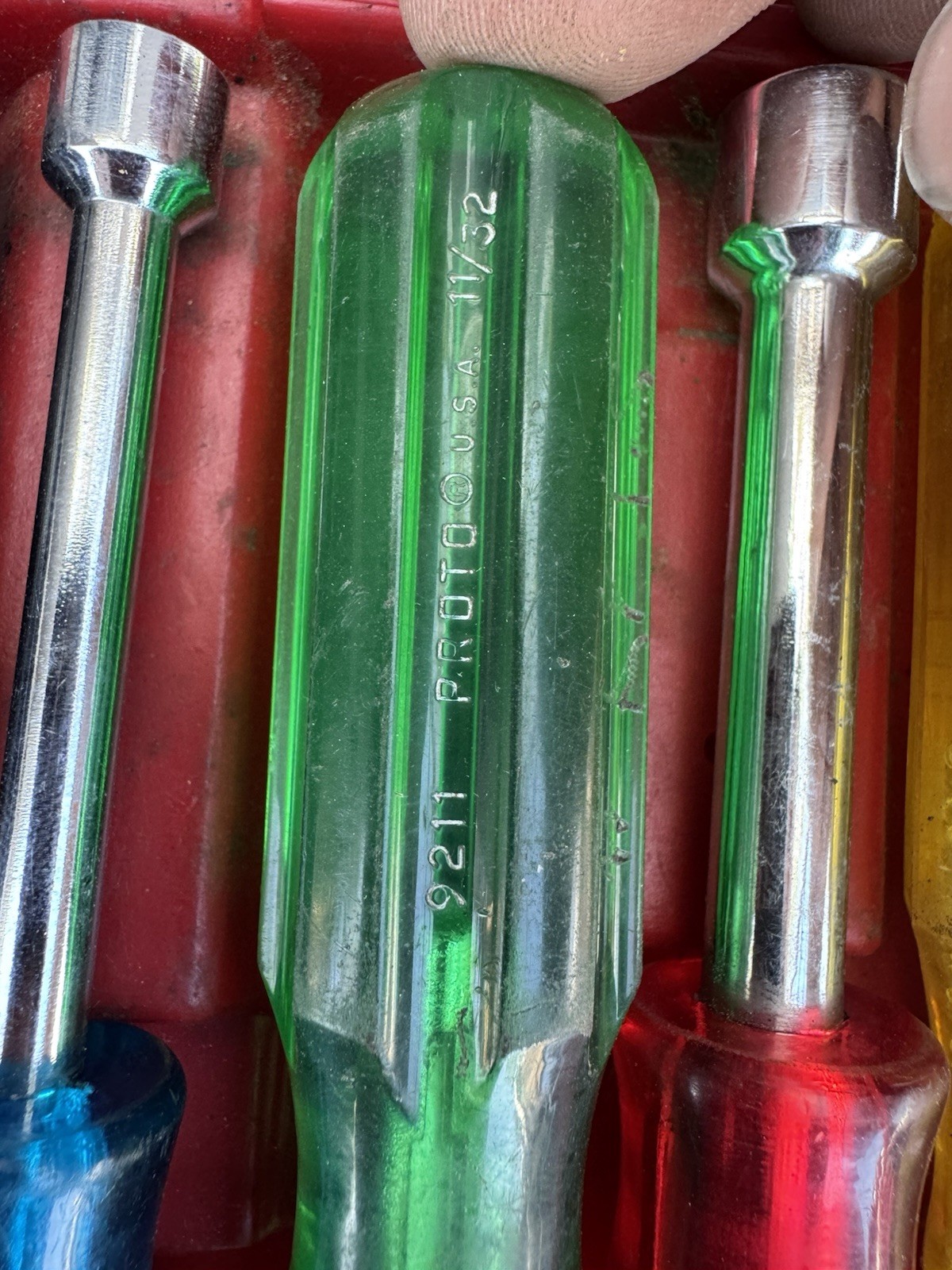 PROTO 11 Piece Solid Round Shank Nut Driver Set 3/16″ to 5/8″ Incomplete