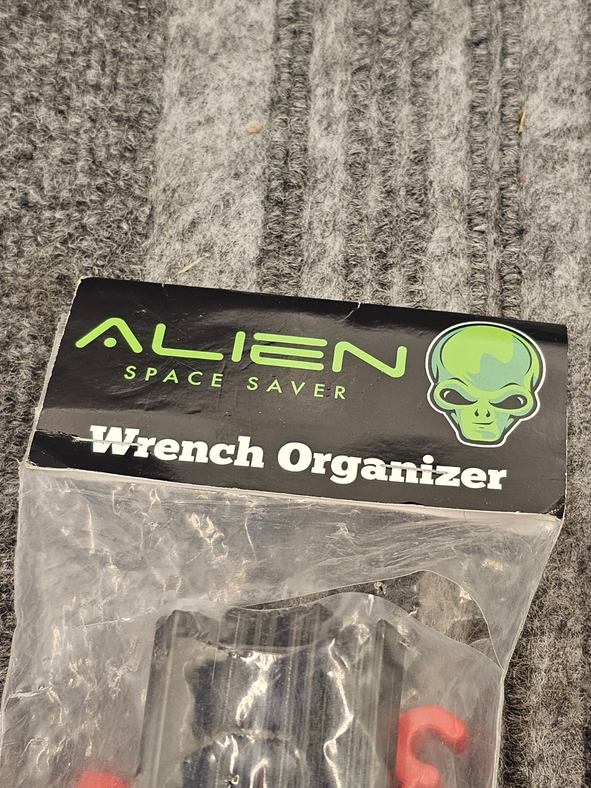 Alien Space Saver Professional Wrench Organizer Alien Red