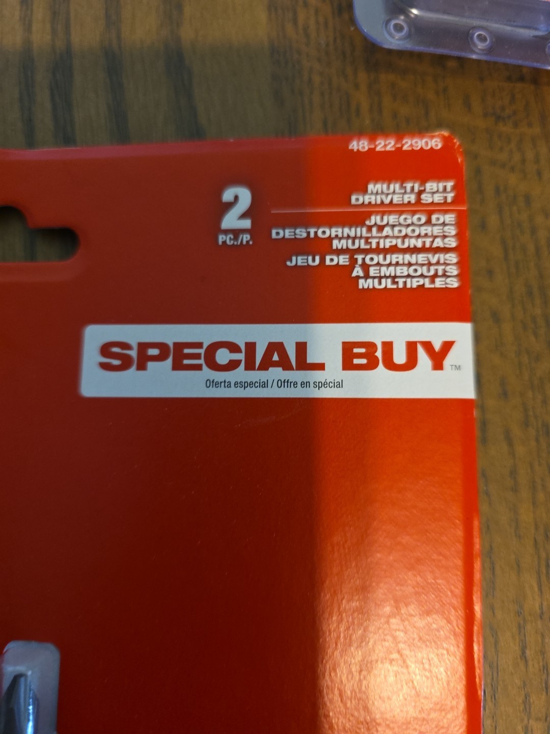 Milwaukee 14-in-1 Ratcheting and 8-in-1 Compact Multi-Bit Screwdriver 48-22-2906