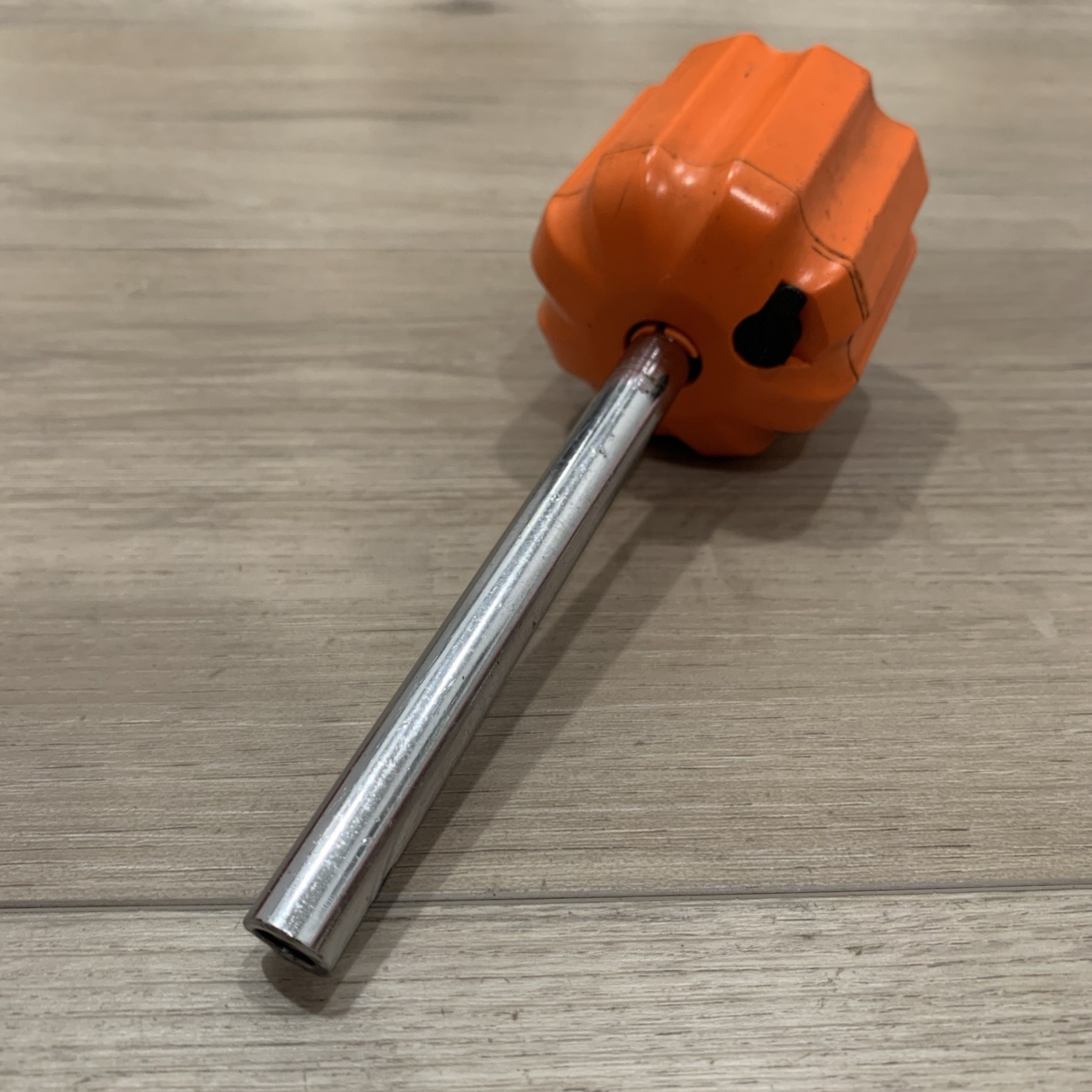 Super Versatool Palm Driver Handle Orange Knob Stubby Screwdriver Bit Holder USA
