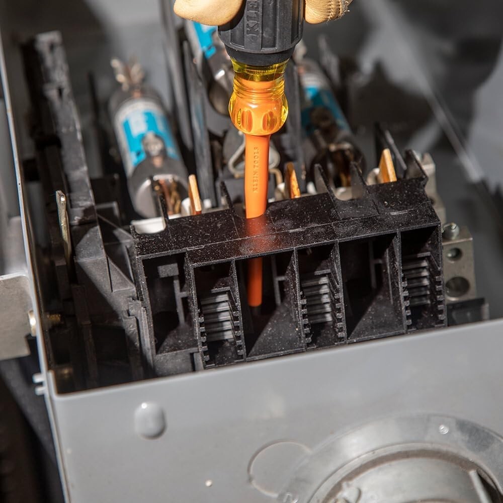 Klein 1000V Slim Insulated Screwdriver – Comfort Grip, Perfect for Tight Spaces