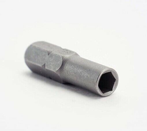 4mm to 1/4″ (ADAPTER takes 1/4” bits to 4mm bits) magnetic
