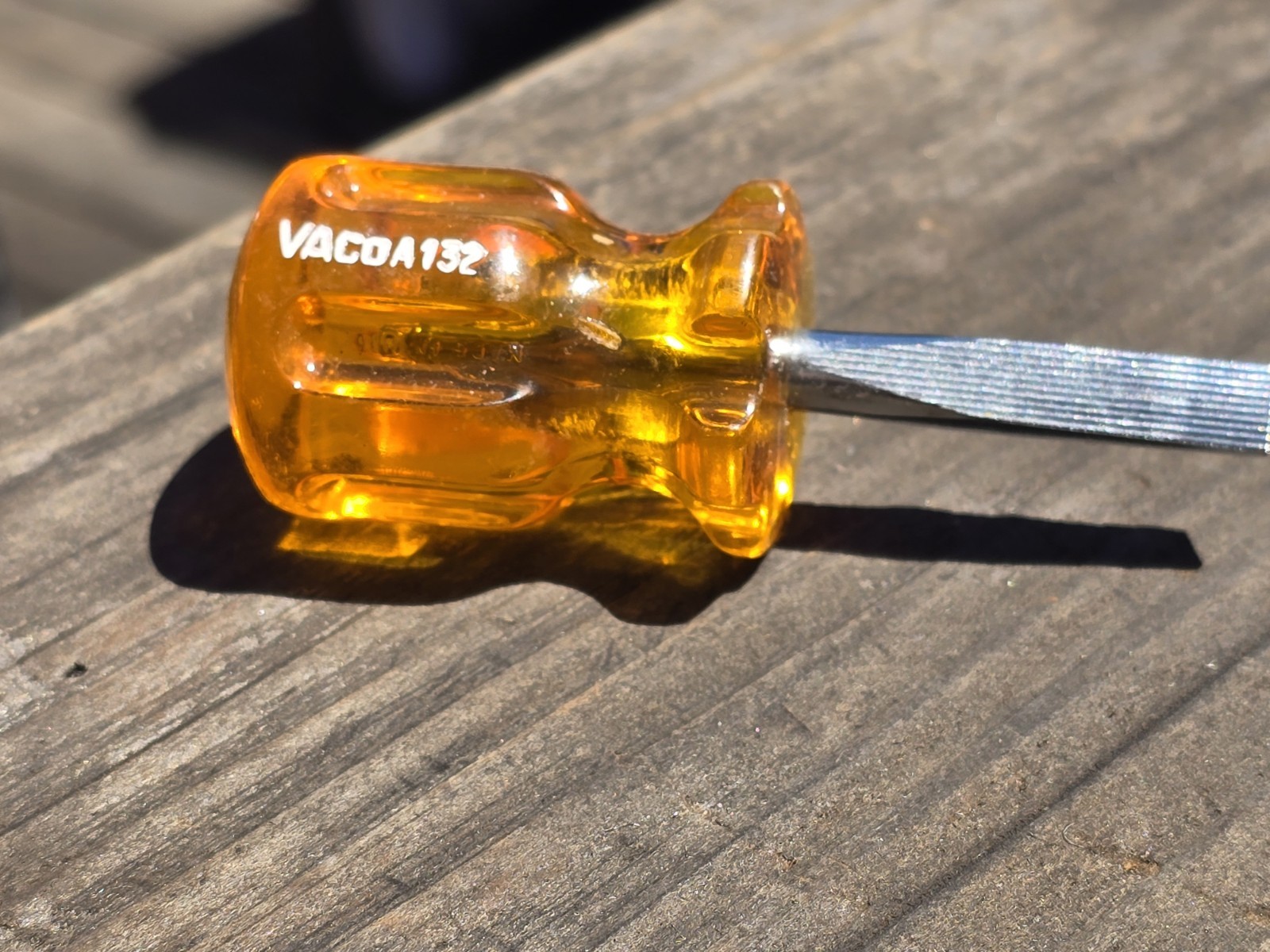 VACO A132 STUBBY SLOTTED SCREWDRIVER
