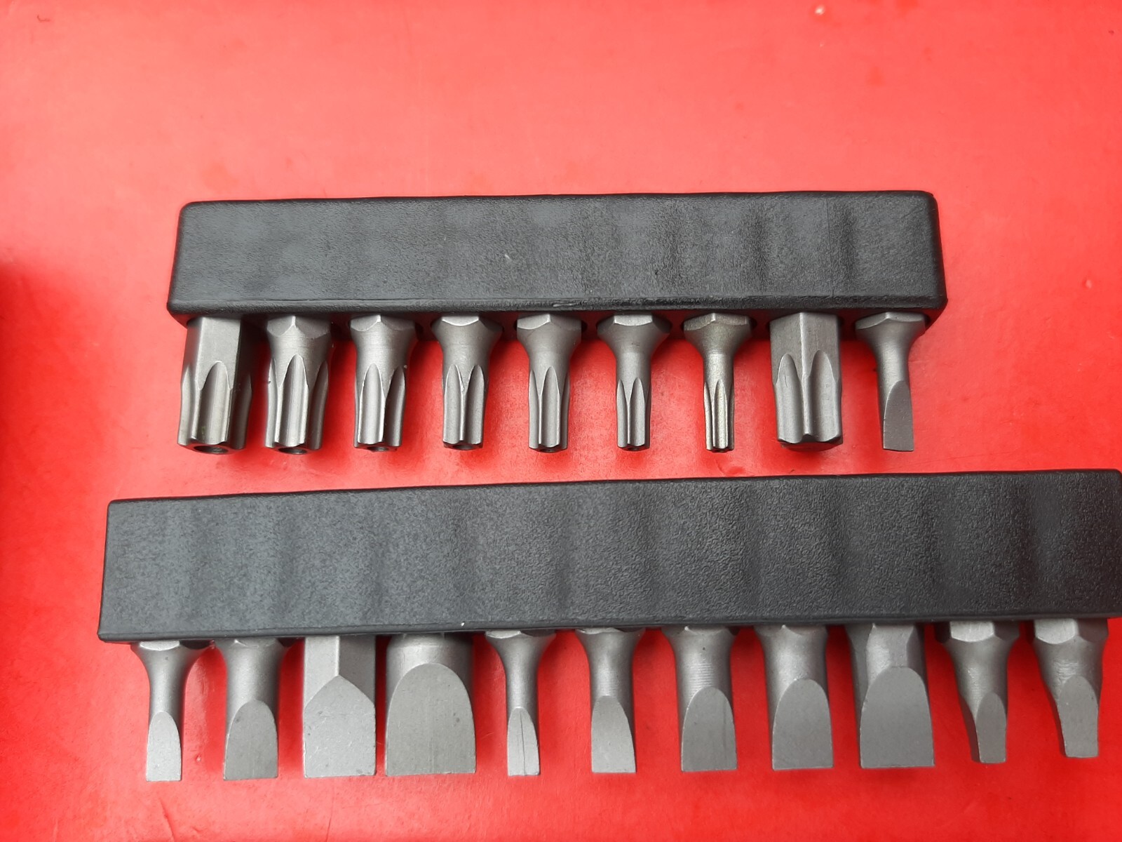 NEW 61 Piece CRAFTSMAN Magnetic Hex 1/4″ Driver Spinner HANDLE Bit Driver Set