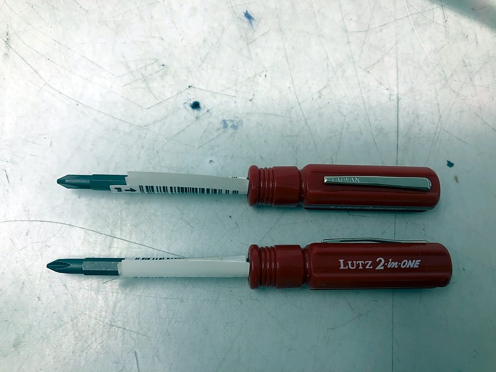 Lutz 2-in-One Screwdriver Red Handle Chrome Vanadium Set of 2 2-Pack