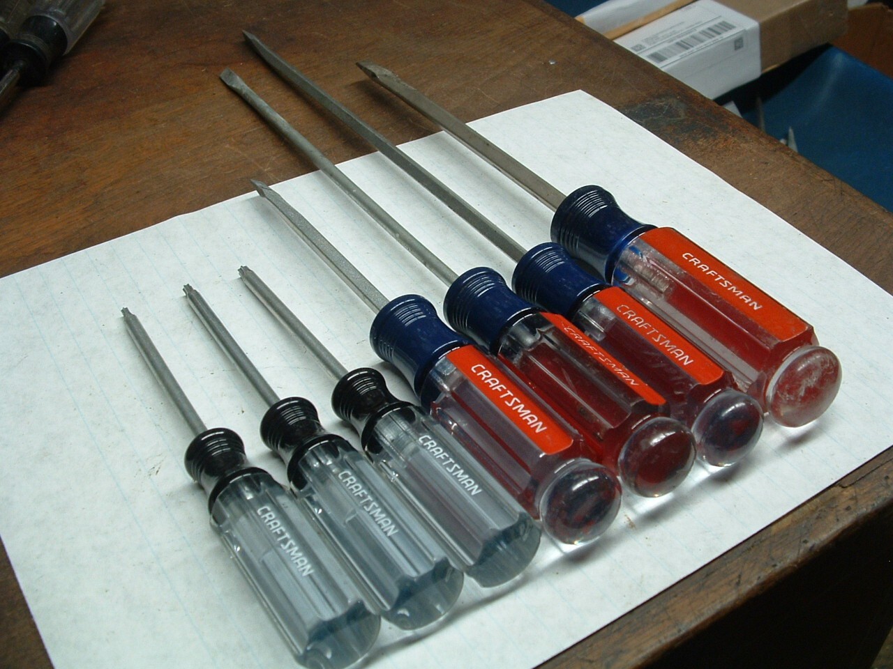 7 CRAFTSMAN SCREWDRIVERS 4 FLAT HEADS AND 3 TORX DRIVE HEADS ALL MADE IN THE USA