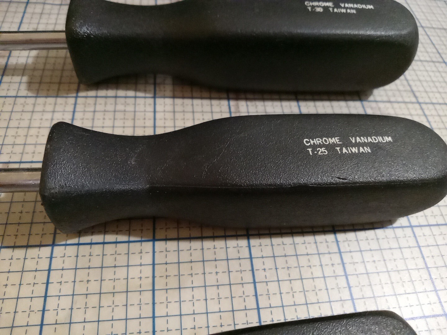 Set of 3 Star Screw Drivers T-30 T-25 T-10 Chrome Vanadium Taiwan