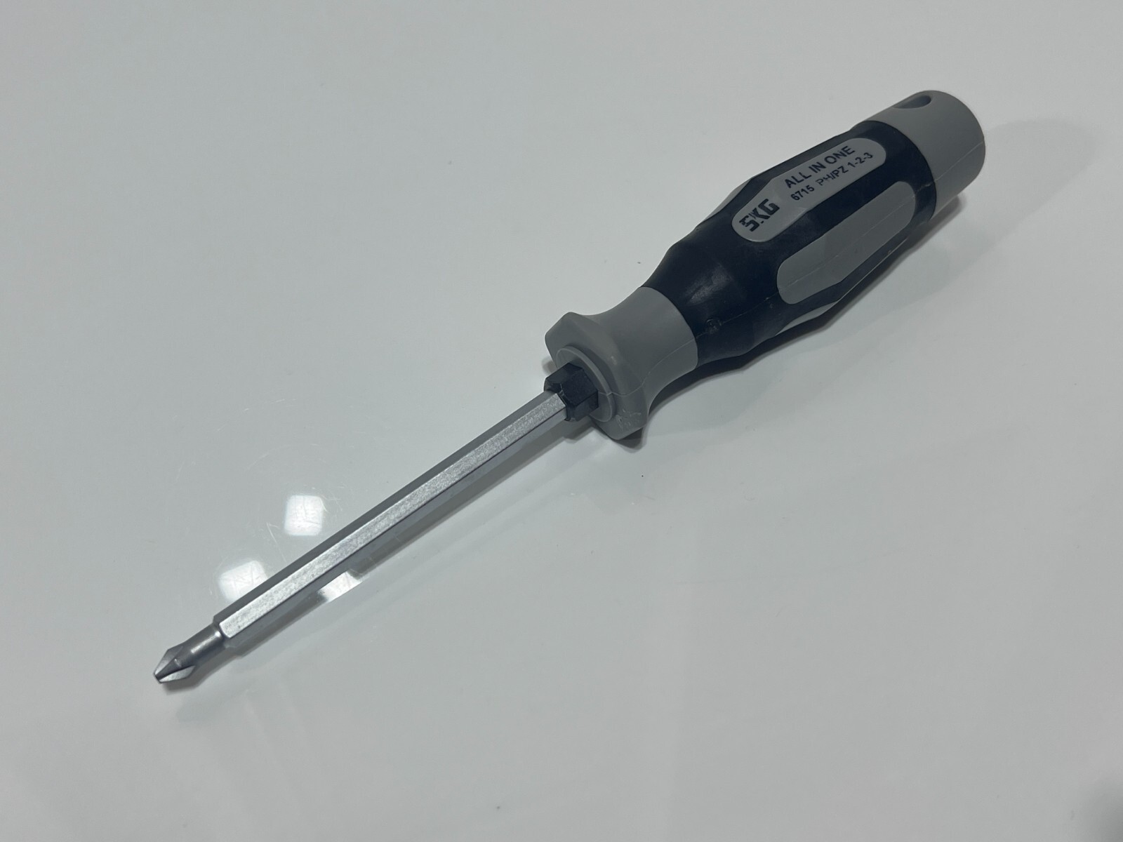 SKG 6715 Silver Line ALL IN ONE PH/PZ 1-2-3 Screwdriver, Comfort Grip, Czech Rep