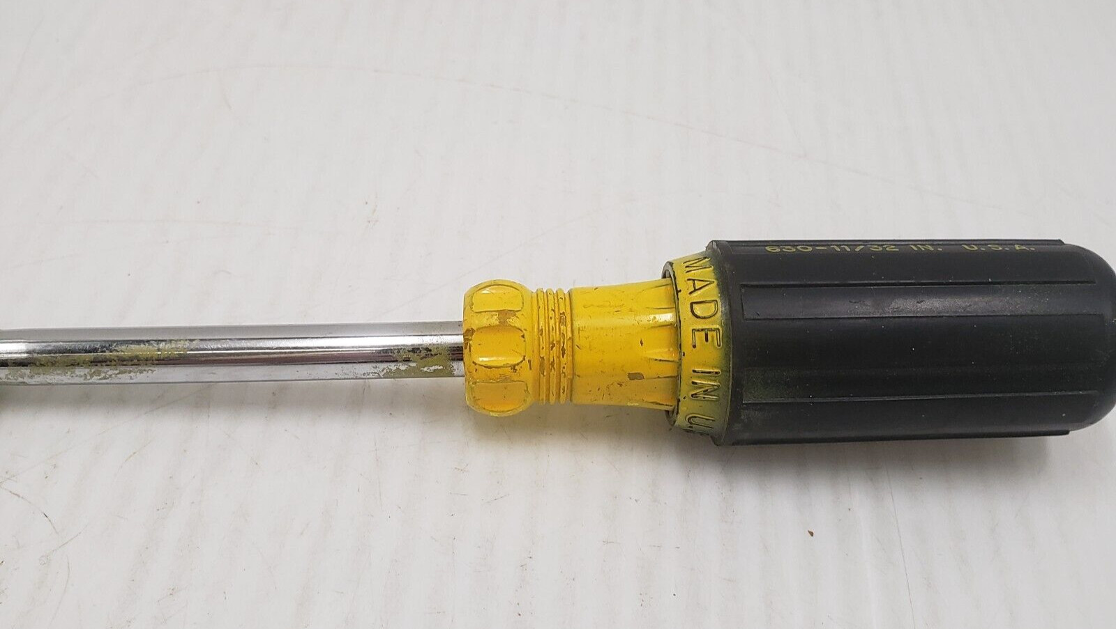 Klein Tools 11/32″ Nut Driver 3 Inch Hollow Shaft, Cushion Grip 630-11/32 In.