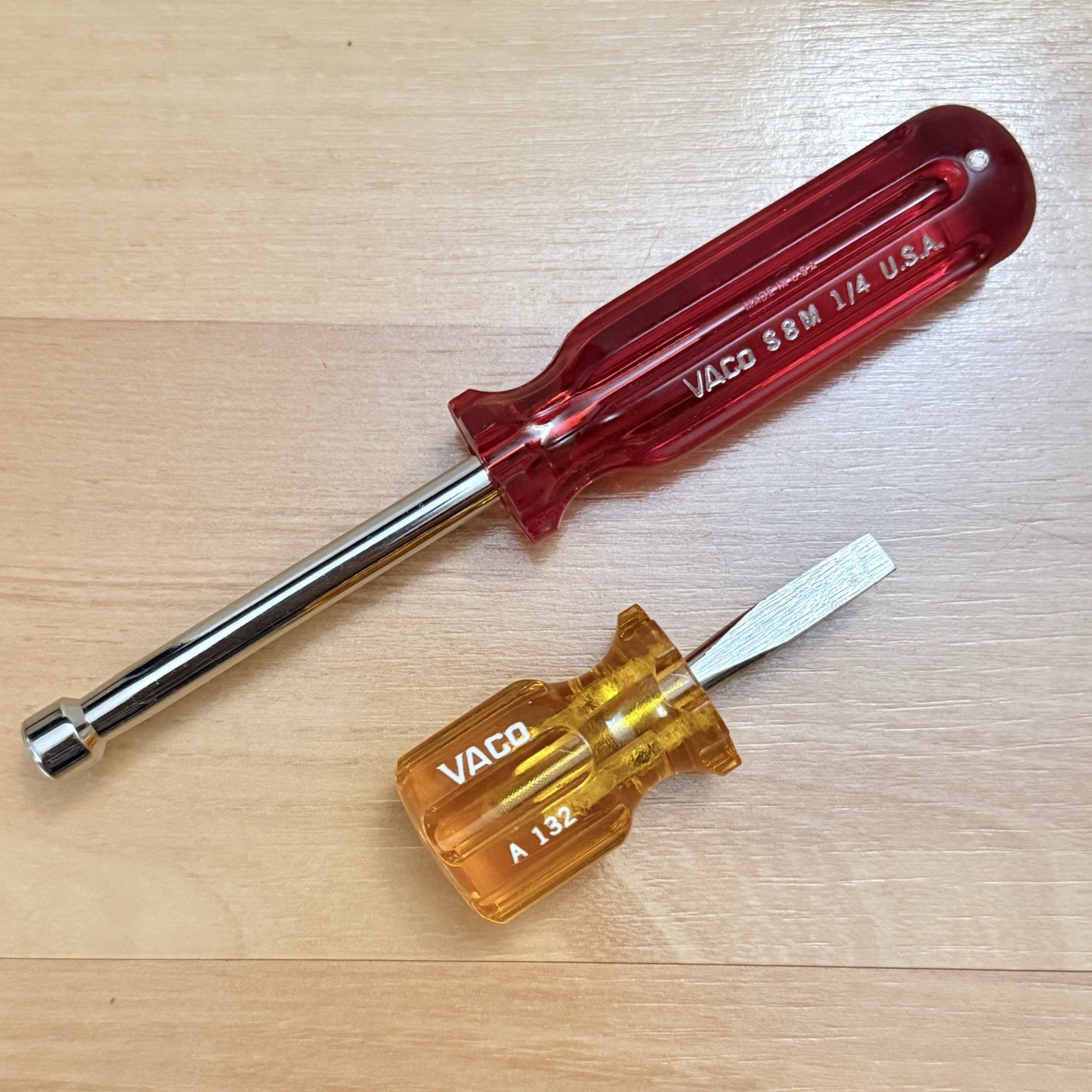 Vaco Vintage S8M 1/4” Magnetic Nut Driver + A132 Stubby Screwdriver Amber Handle