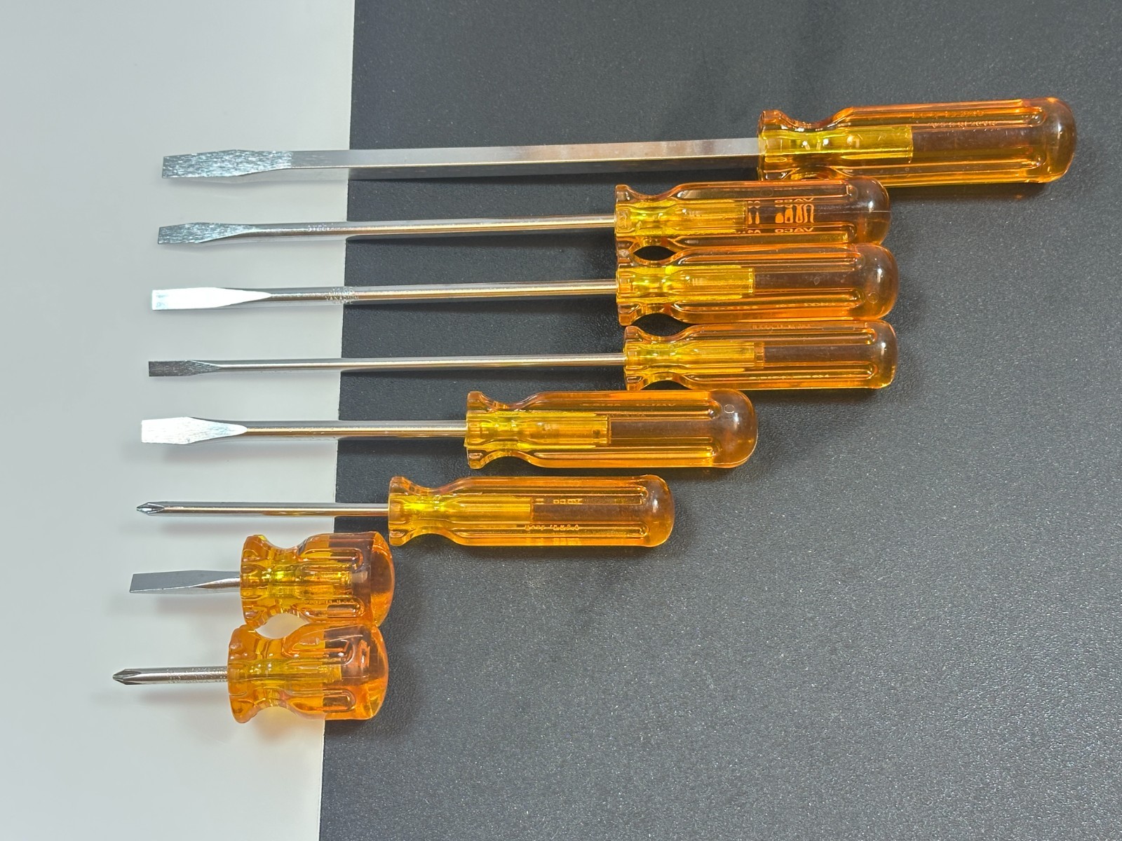 🇺🇸 VACO Tools USA 8pc Flat & Phillips Screwdriver Set, Amber Hard Handle, NOS