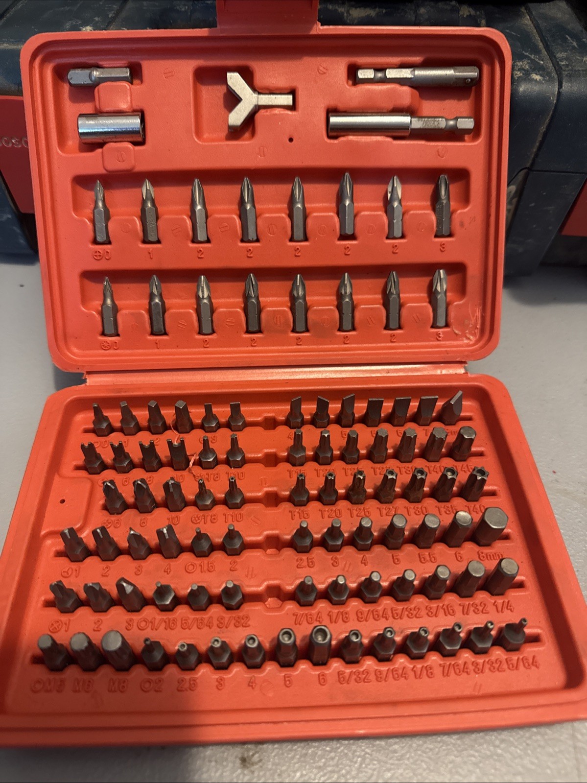Warrior 100-Piece Security Bit Set w/Case Spline Hollow Star Hex Square 68457