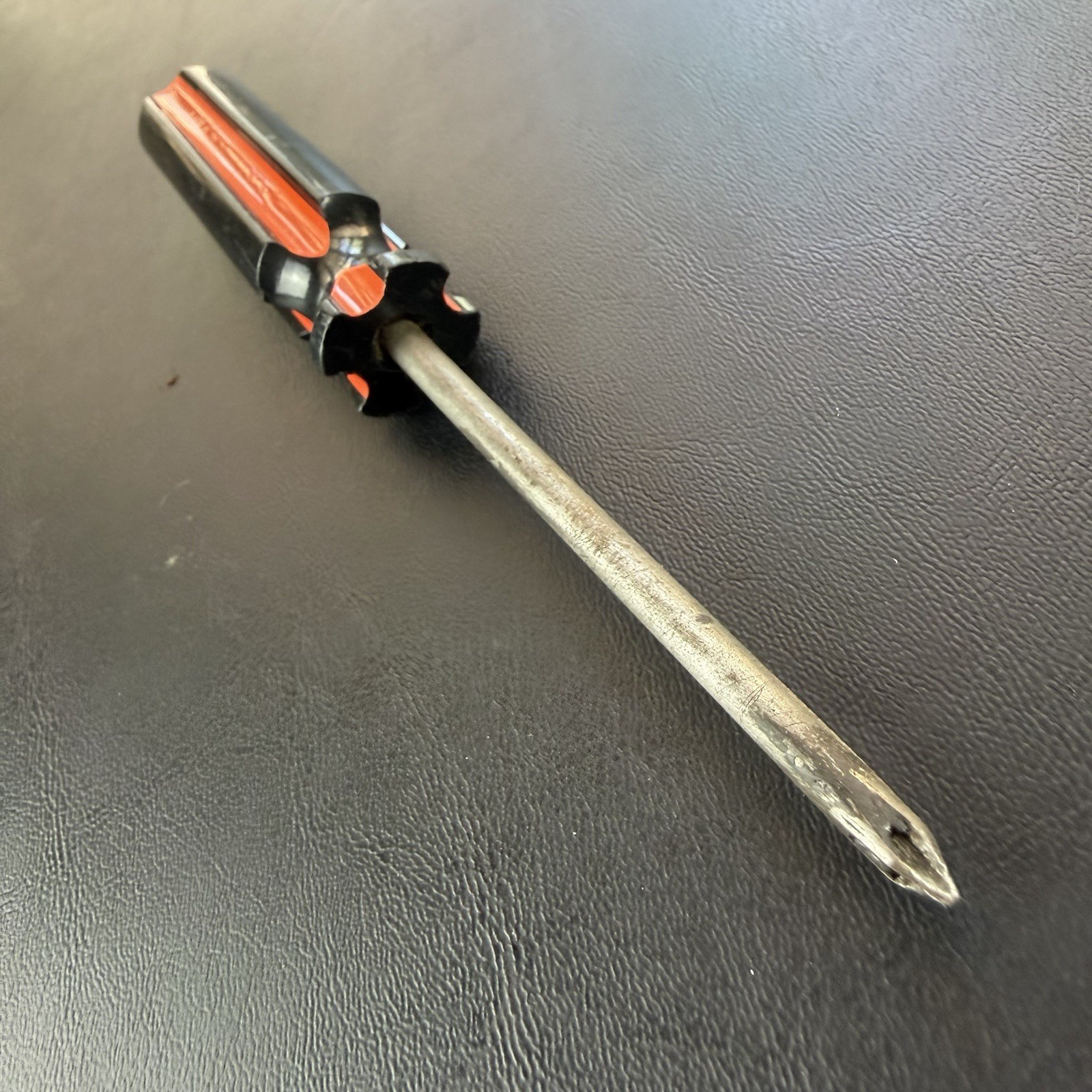 Vintage AMSCO USA Phillips Screwdriver 6.5″ #2 Black Orange Handle Made in USA