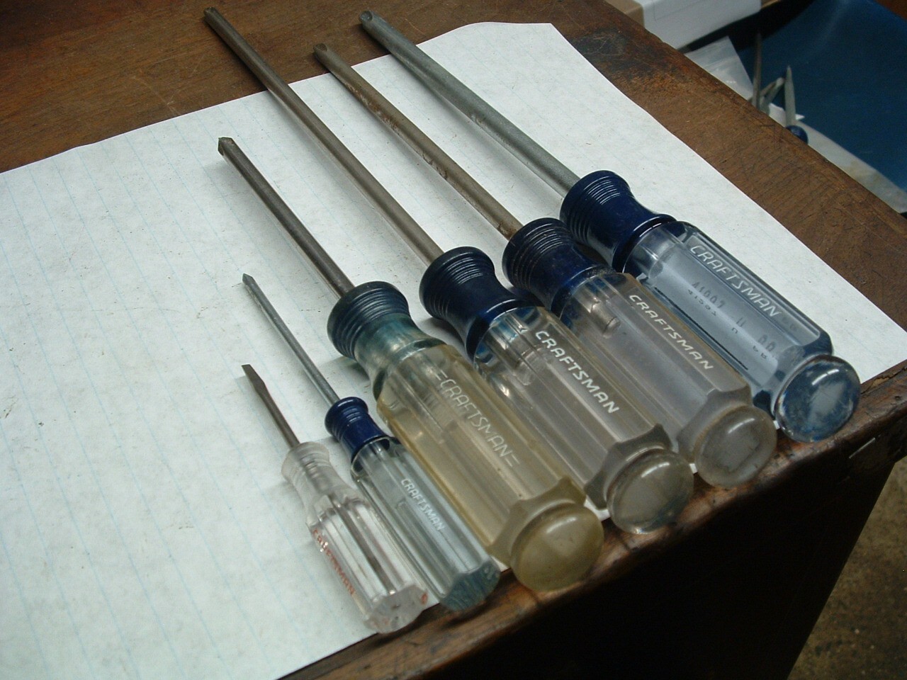 6 CRAFTSMAN SCREWDRIVERS 5 PHILLIPS HEADS AND 1 FLAT HEAD ALL MADE IN THE USA