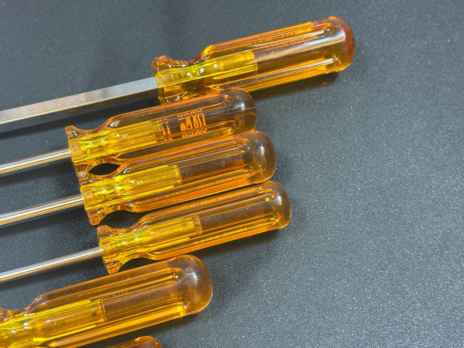 🇺🇸 VACO Tools USA 8pc Flat & Phillips Screwdriver Set, Amber Hard Handle, NOS