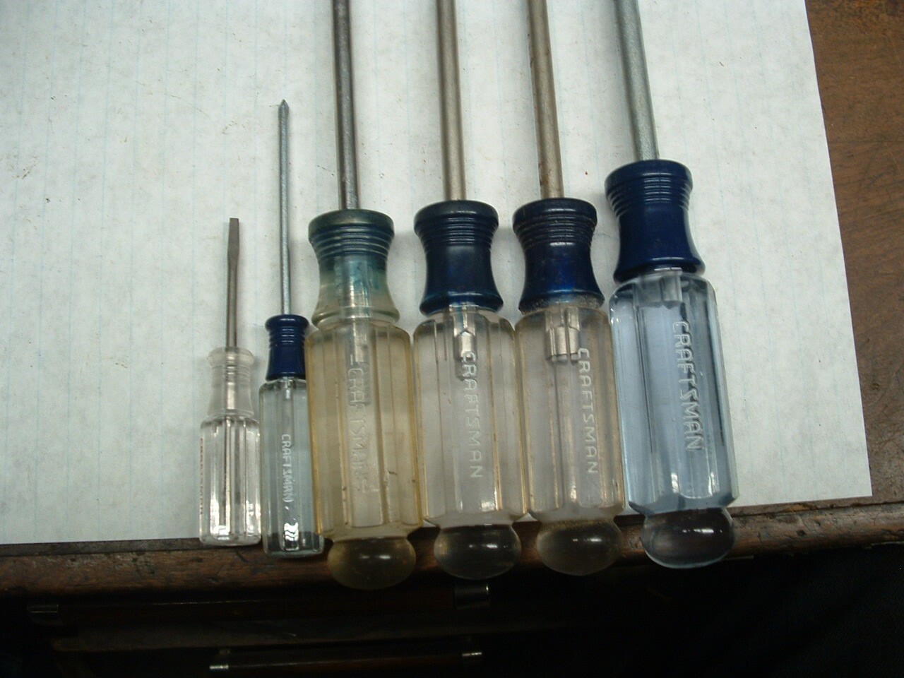 6 CRAFTSMAN SCREWDRIVERS 5 PHILLIPS HEADS AND 1 FLAT HEAD ALL MADE IN THE USA